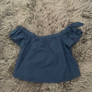 Abercrombie and Fitch Off-the-shoulder top
